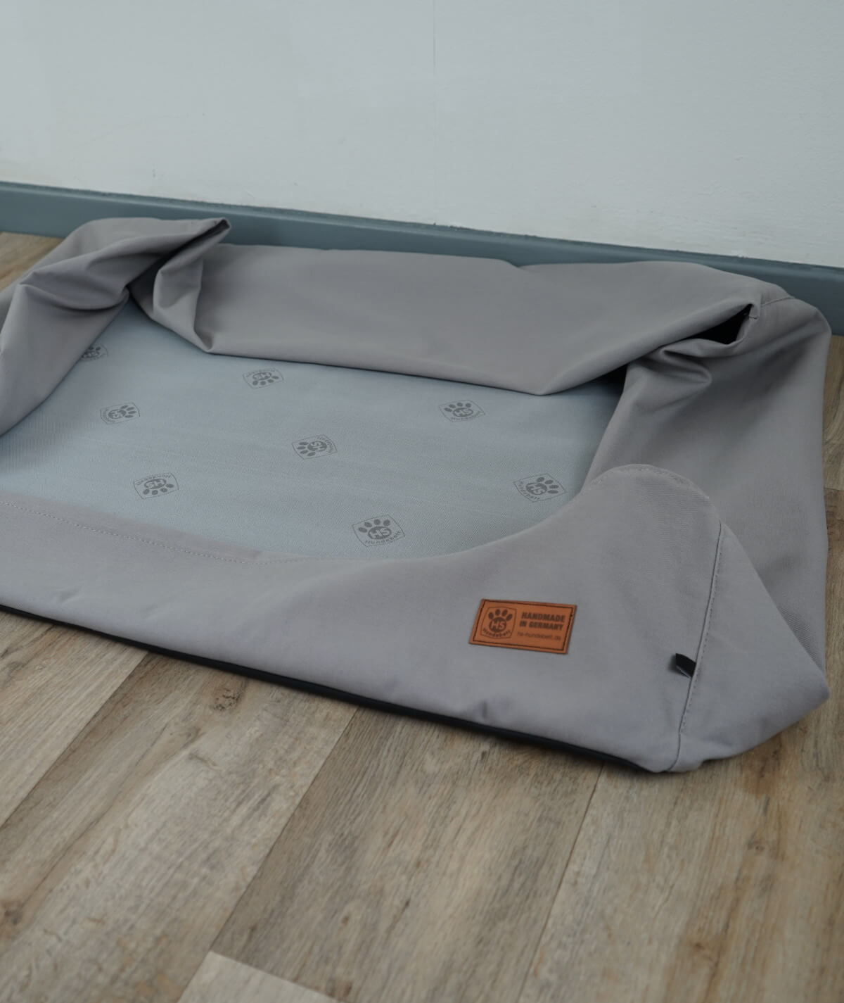 Replacement cover exterior for deluxe cord cuddle bed with entry