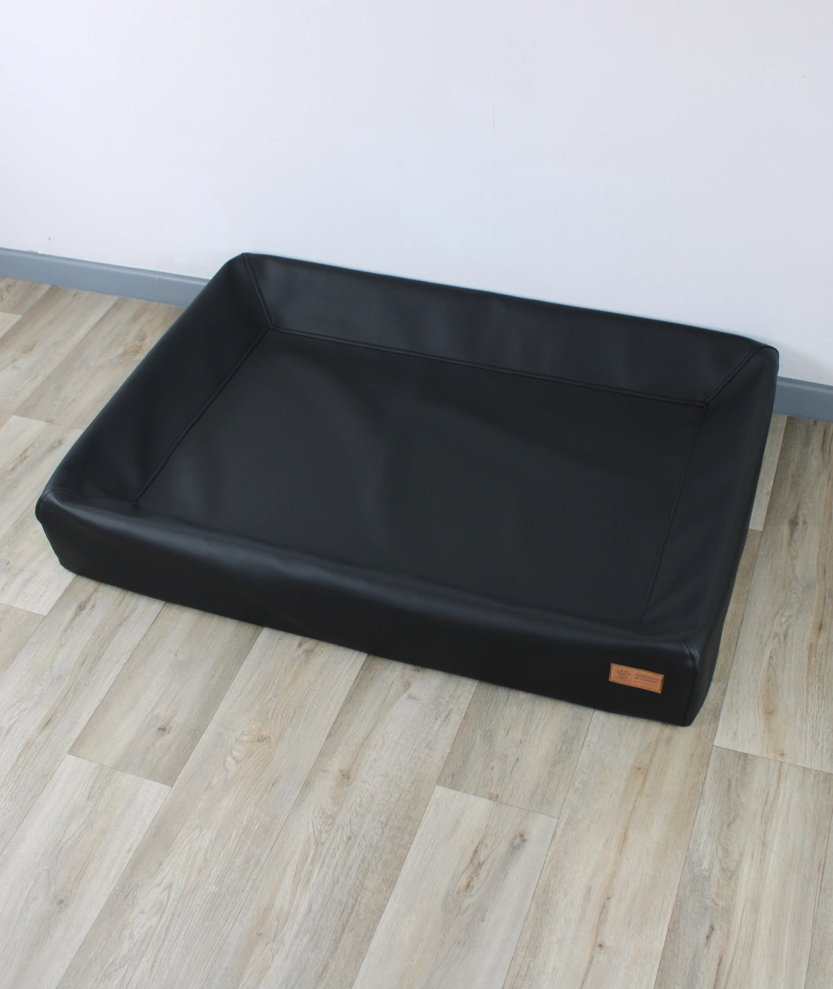 Orthopädisches Hundebett Lucy aus Kunstleder – pflegeleicht & robust