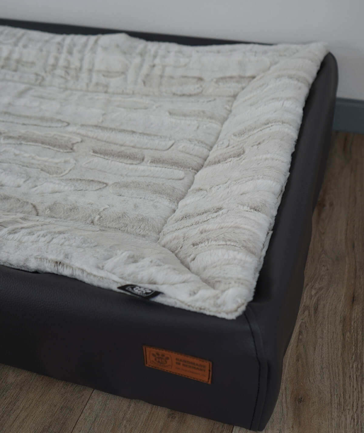 Inlay Cord Dog Blanket for Dog Bed Lucy