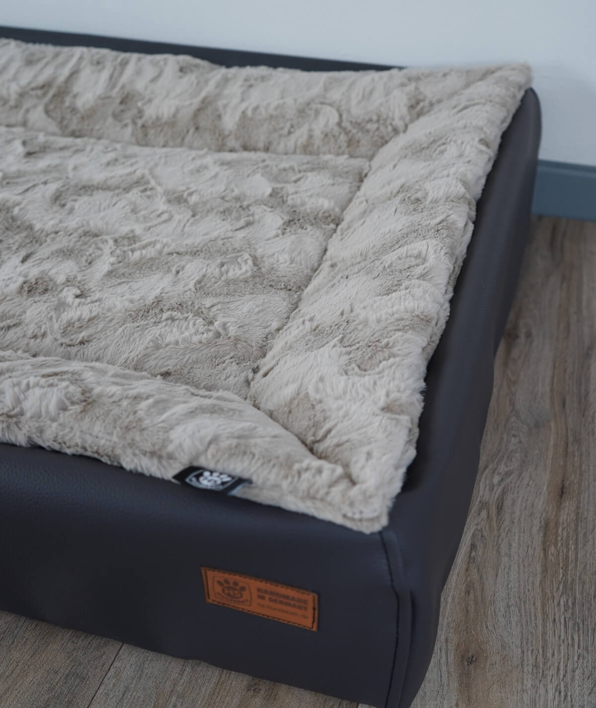Inlay Cord Dog Blanket for Dog Bed Lucy