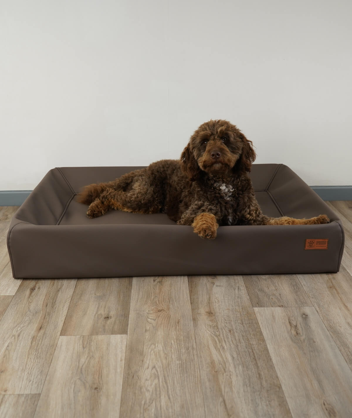 Orthopädisches Hundebett Lucy aus Kunstleder – pflegeleicht & robust