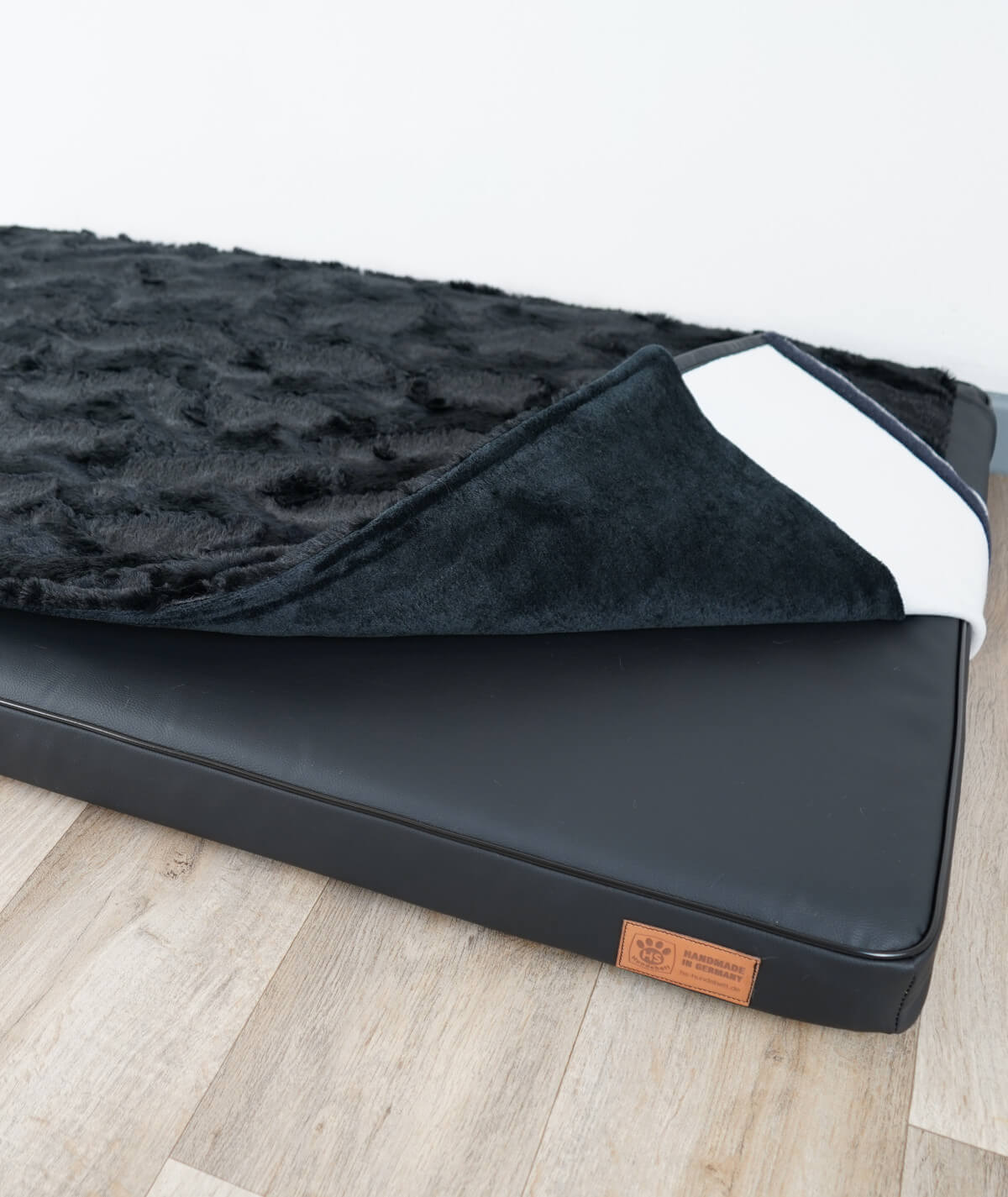 Hundebett Sina Kunstleder orthopädisch