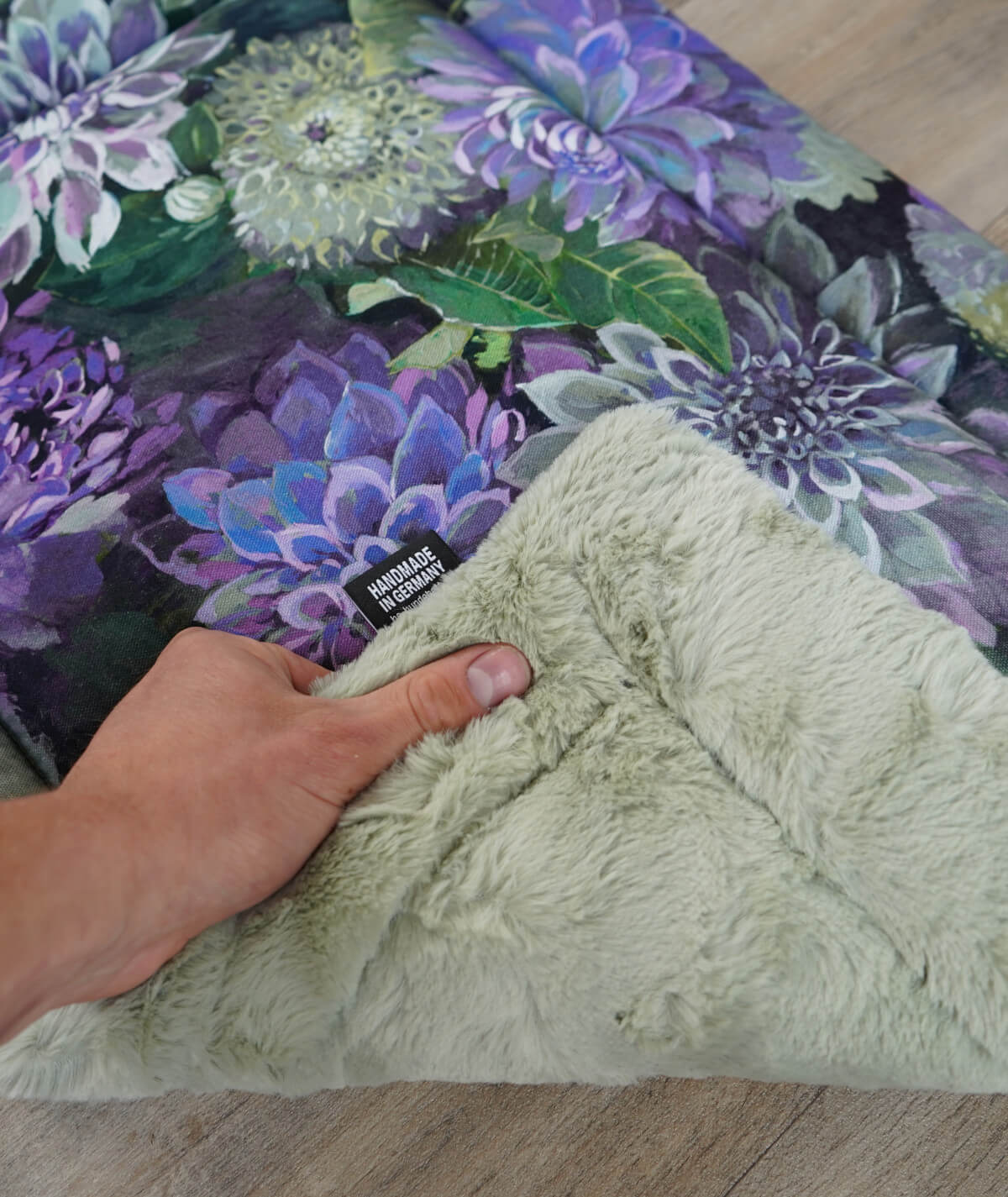 Cotton summer blanket with filling
