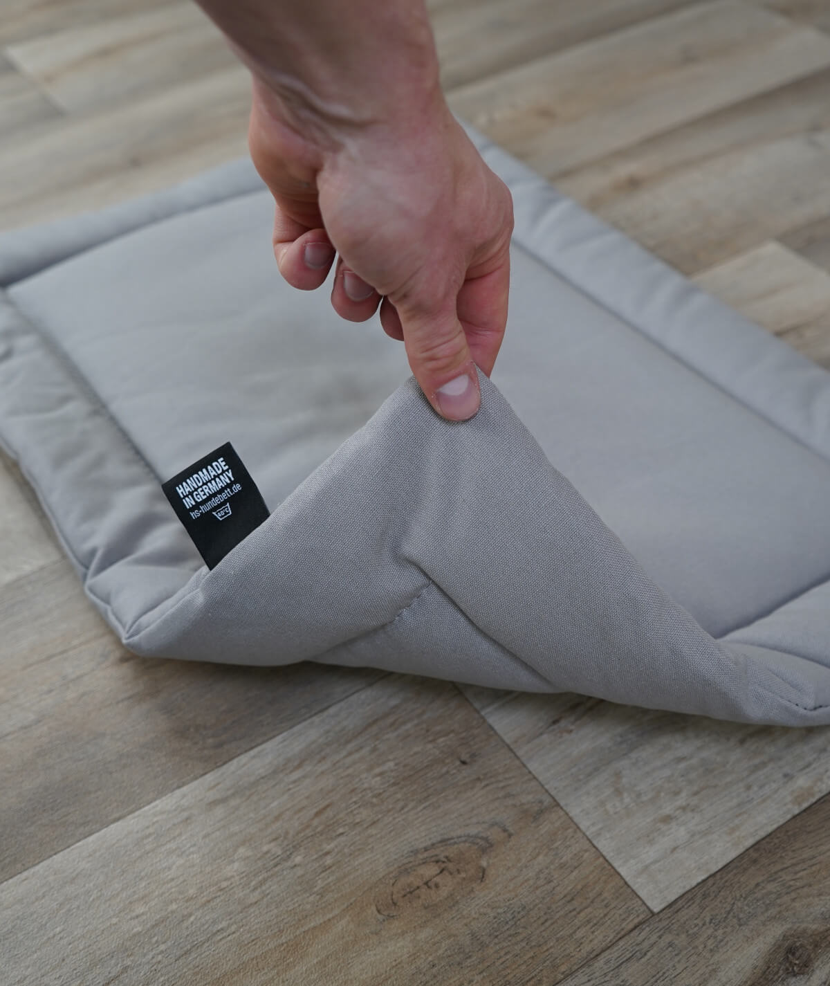 Dog blanket cord with filling