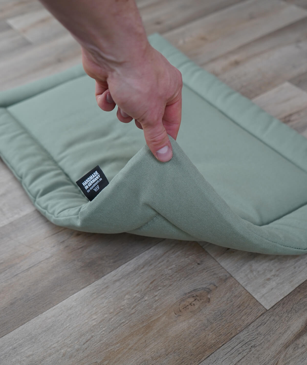 Dog blanket cord with filling