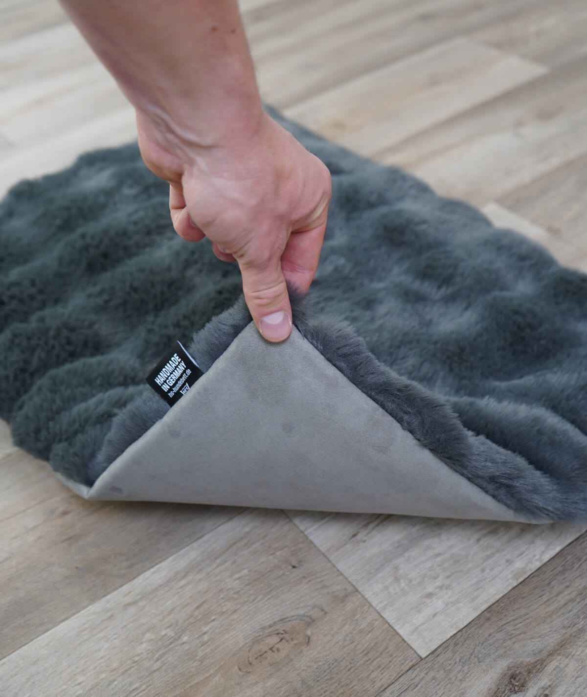 Dog blanket cord with filling
