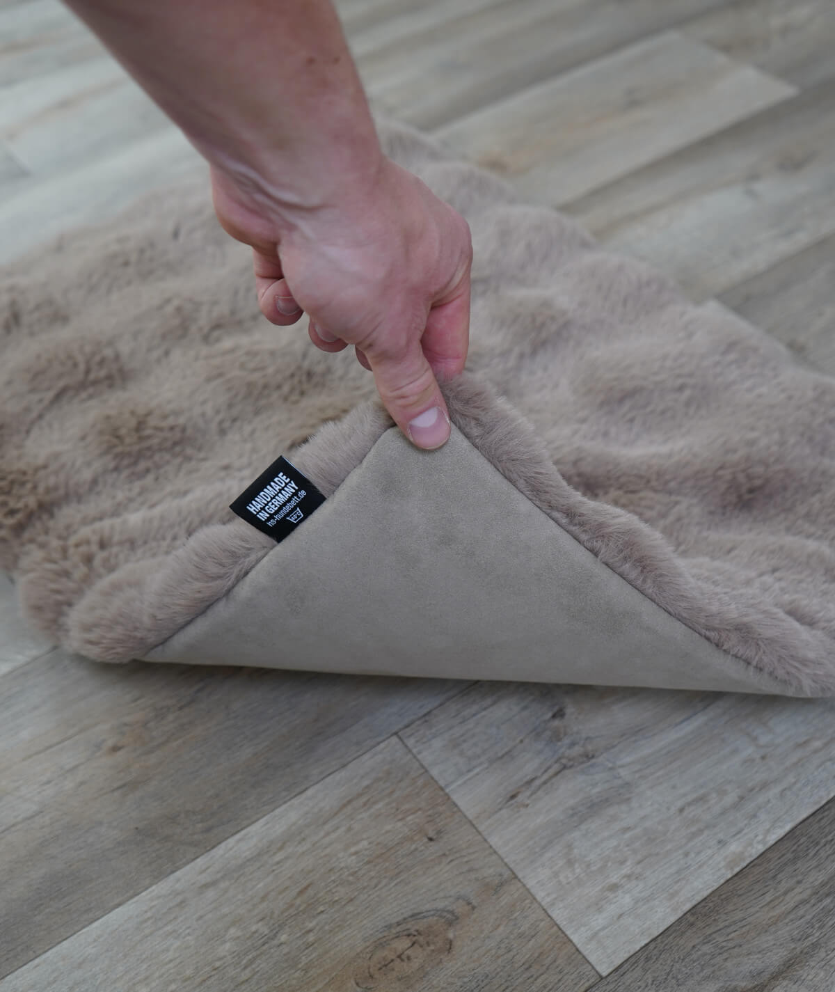 Dog blanket cord with filling
