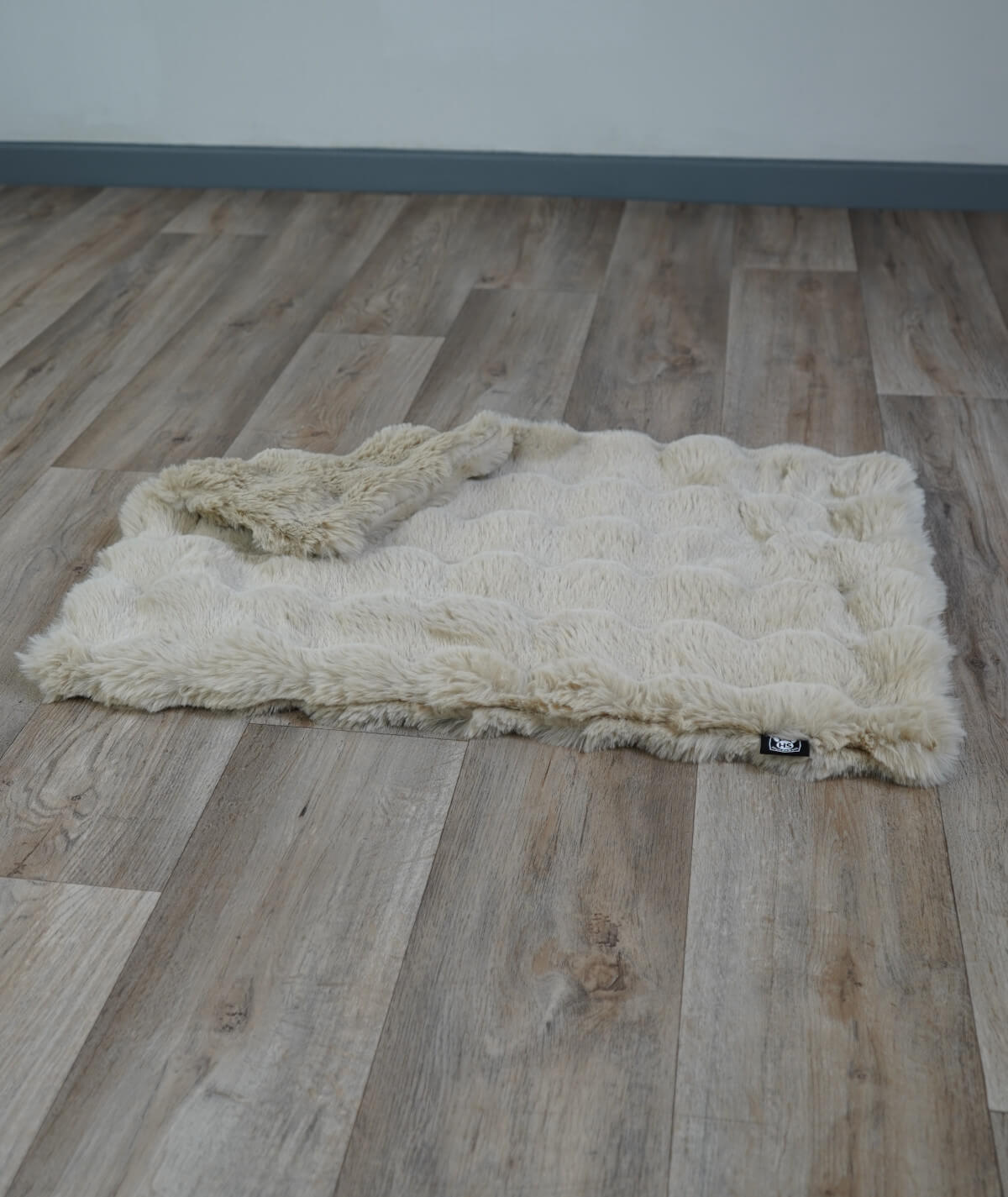 Dog blanket cord with filling