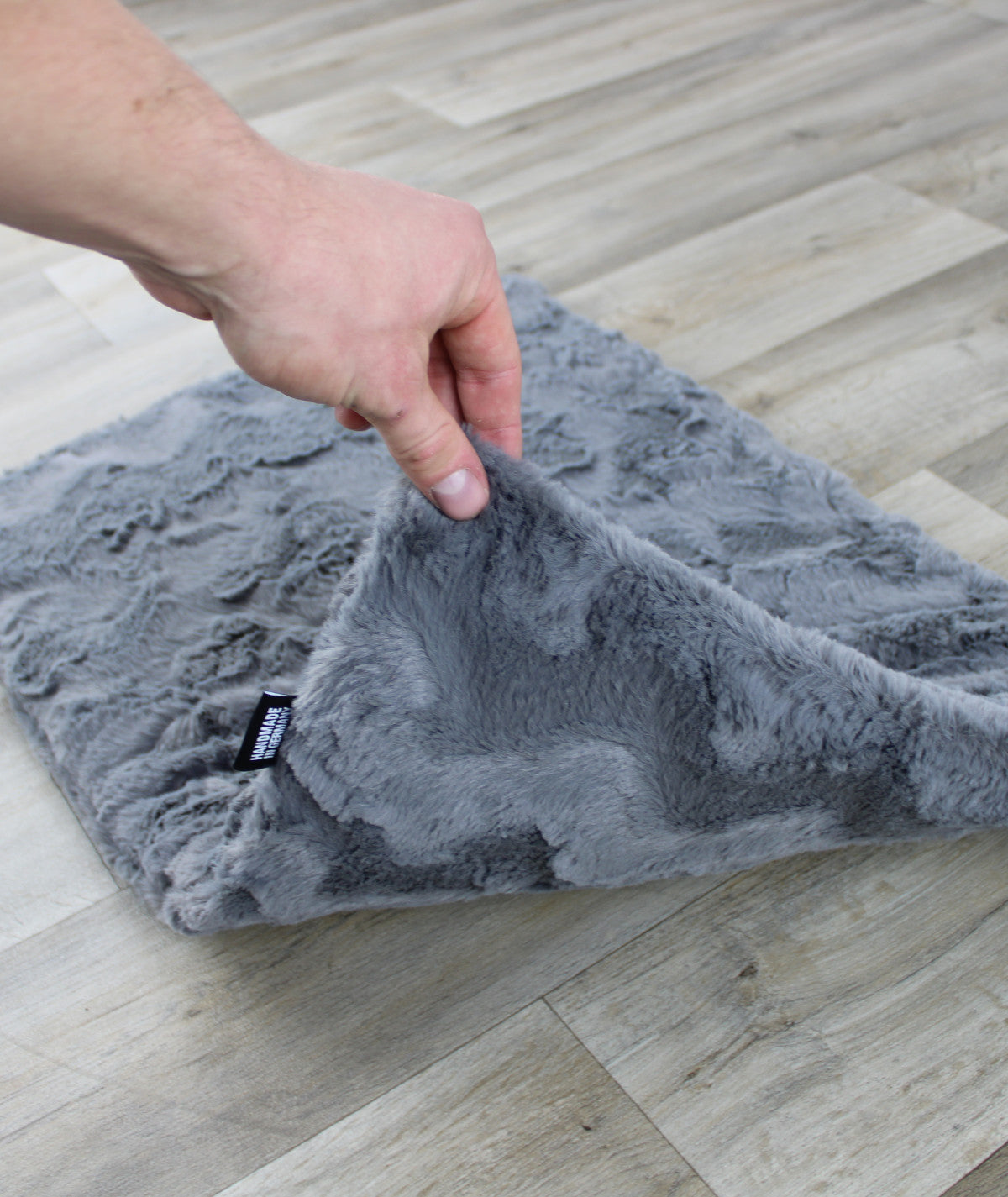 Exclusive dog blanket with plain color filling