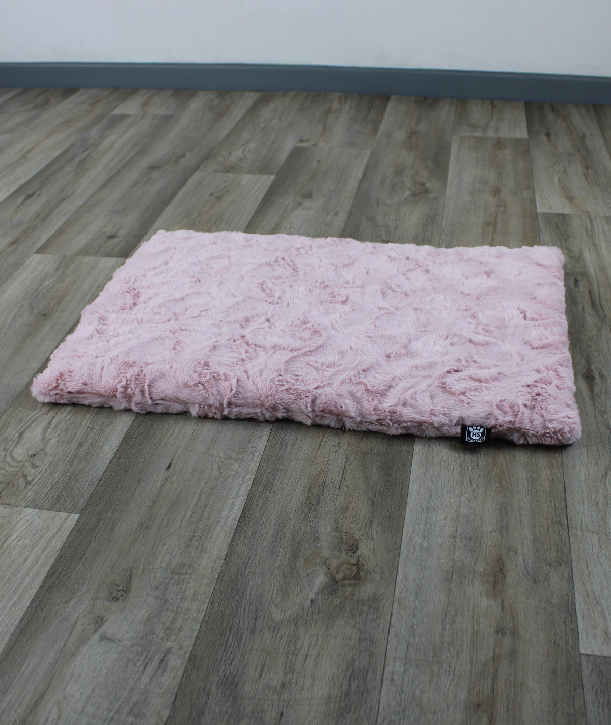 Exclusive dog blanket with plain color filling
