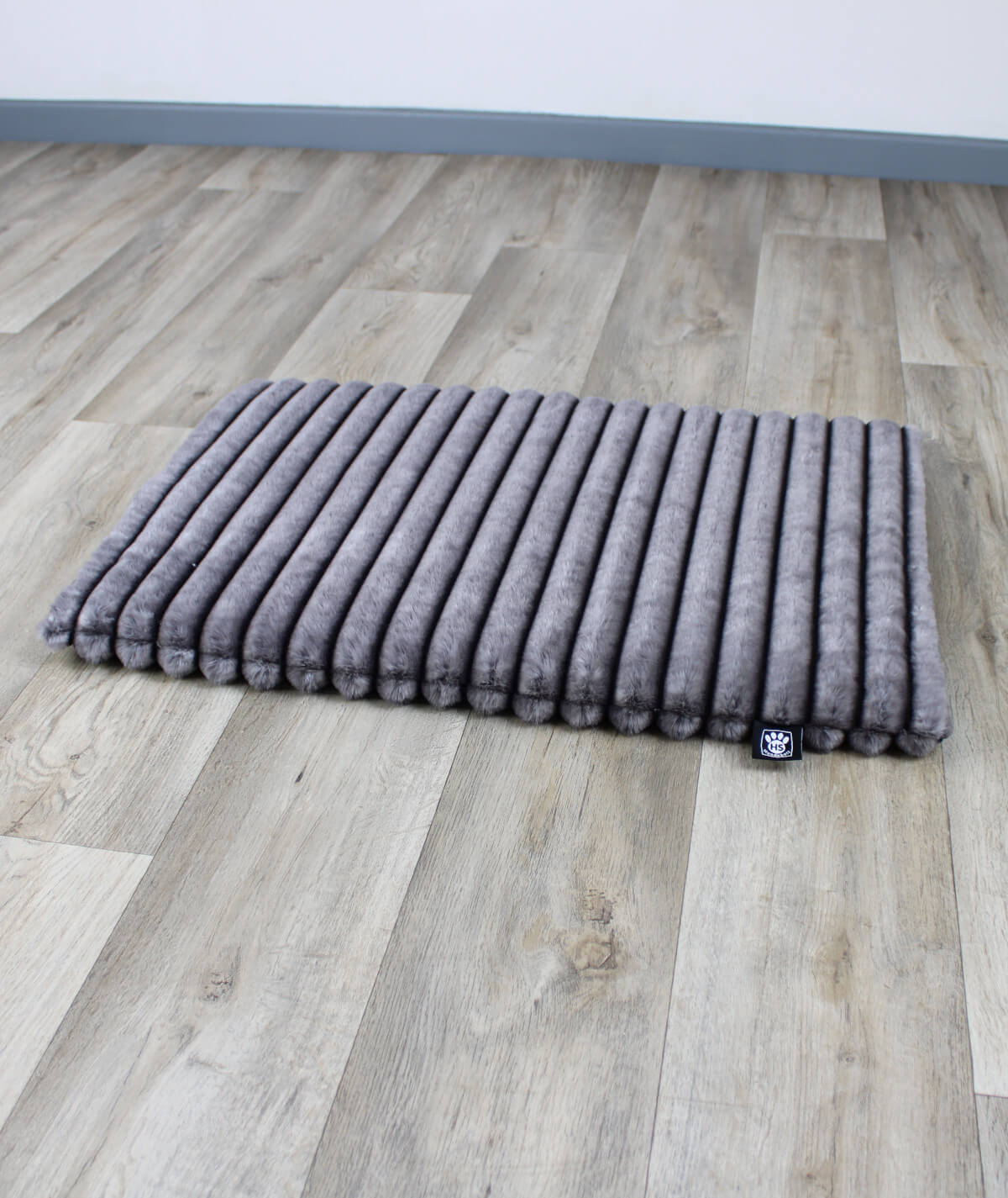 Hundedecke Exklusiv Stripes mit Füllung – weich, stilvoll & waschbar