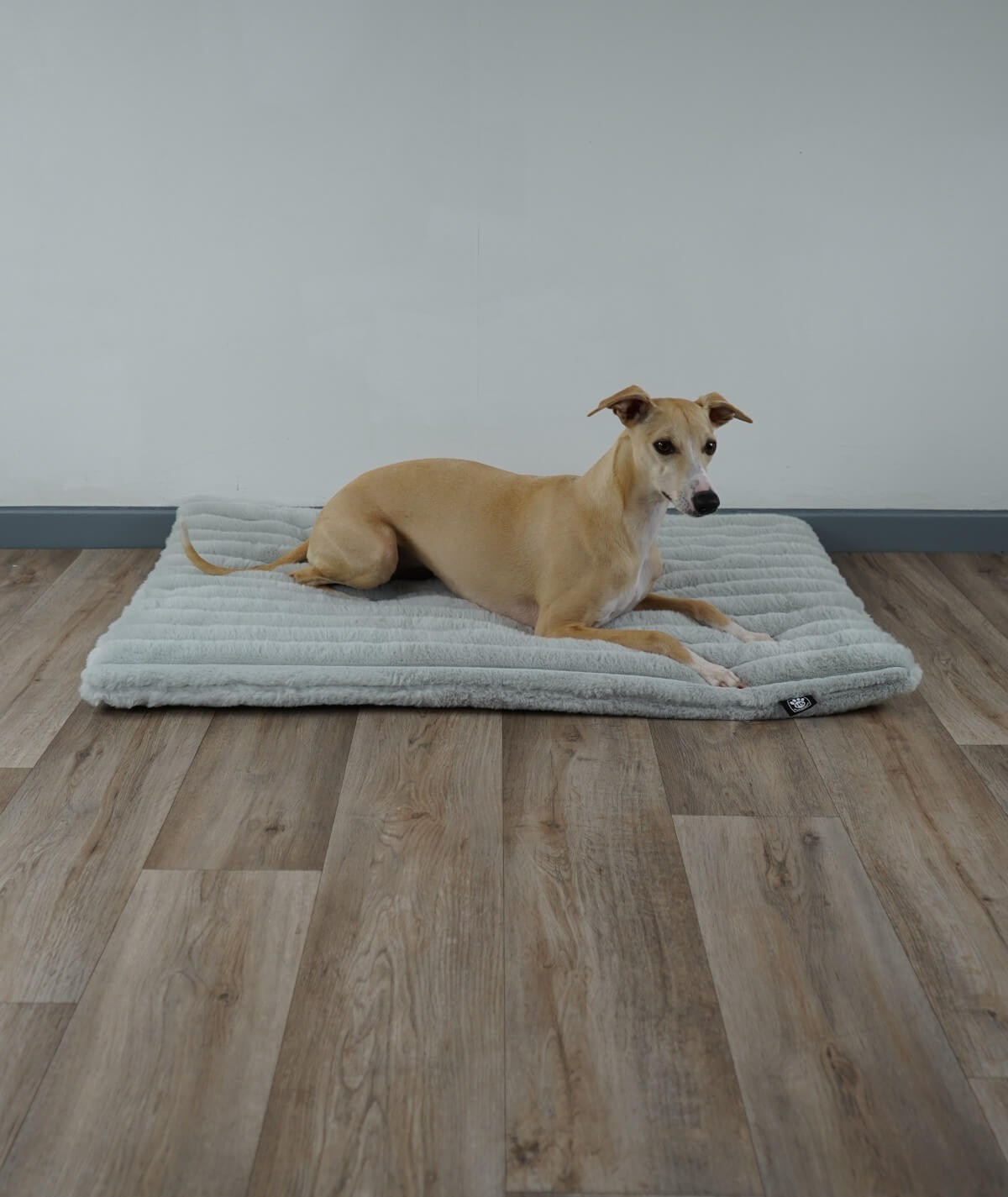 Hundedecke High Exklusiv Antirutsch mit Füllung