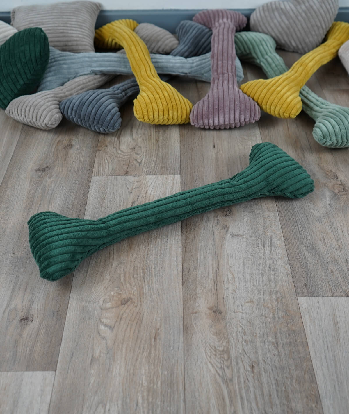 Spielzeug Schüttelknochen aus Cord