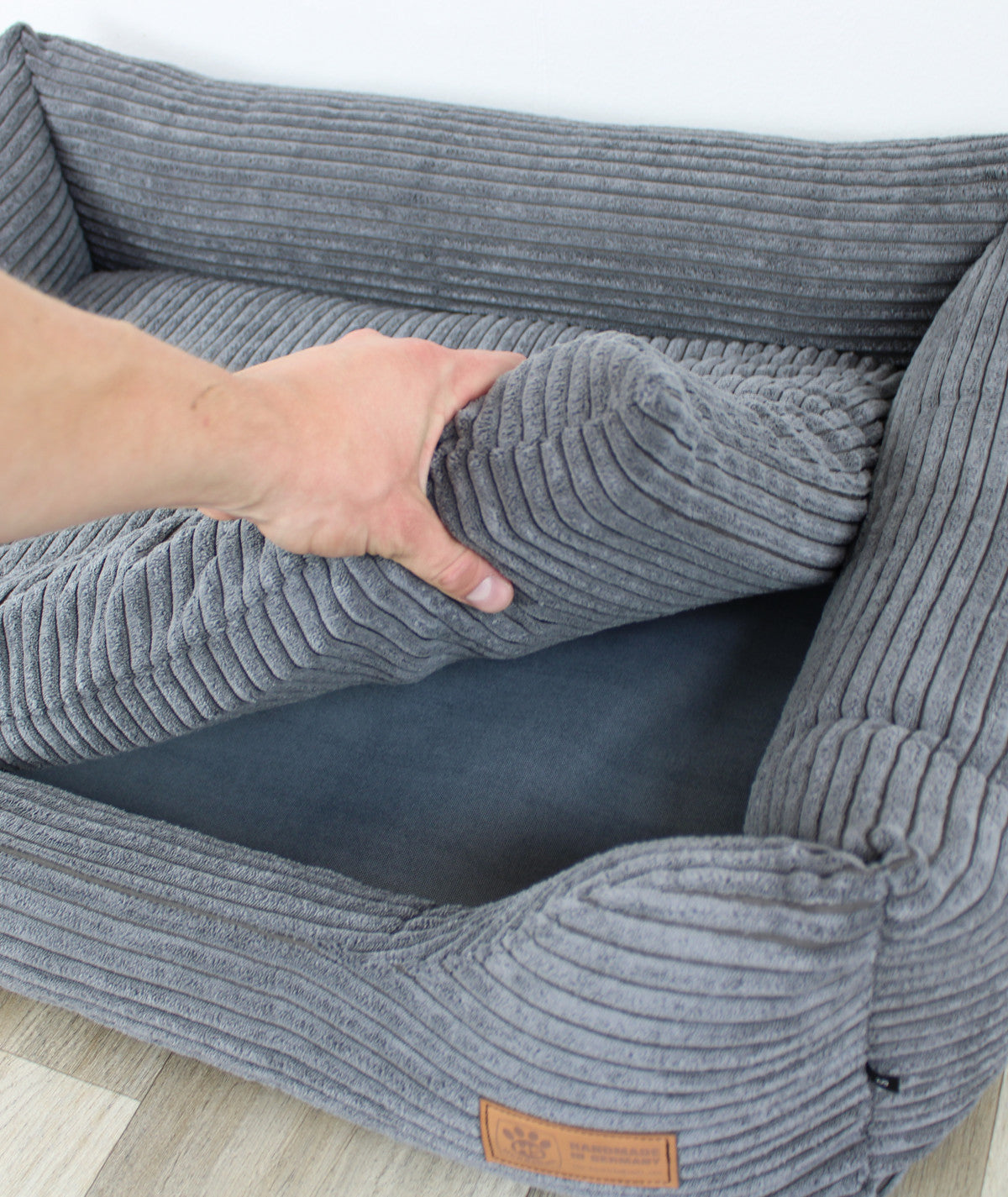 Dog bed cuddle bed deluxe cord with entry orthopedic