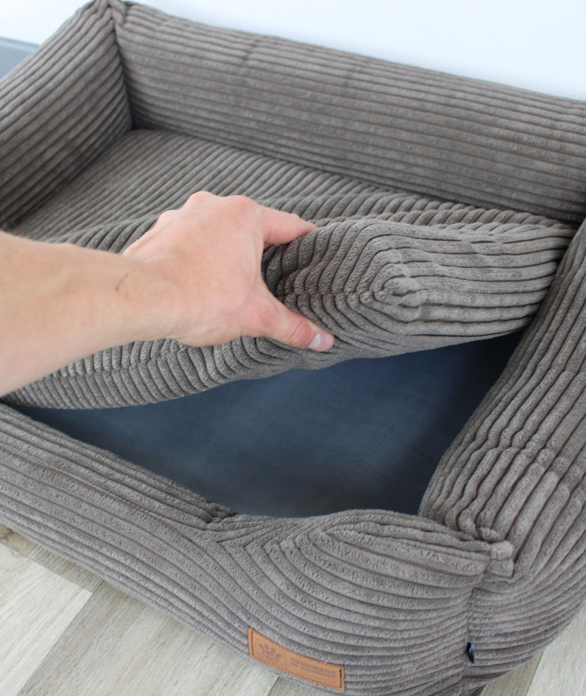 Dog bed cuddle bed deluxe cord with entry orthopedic
