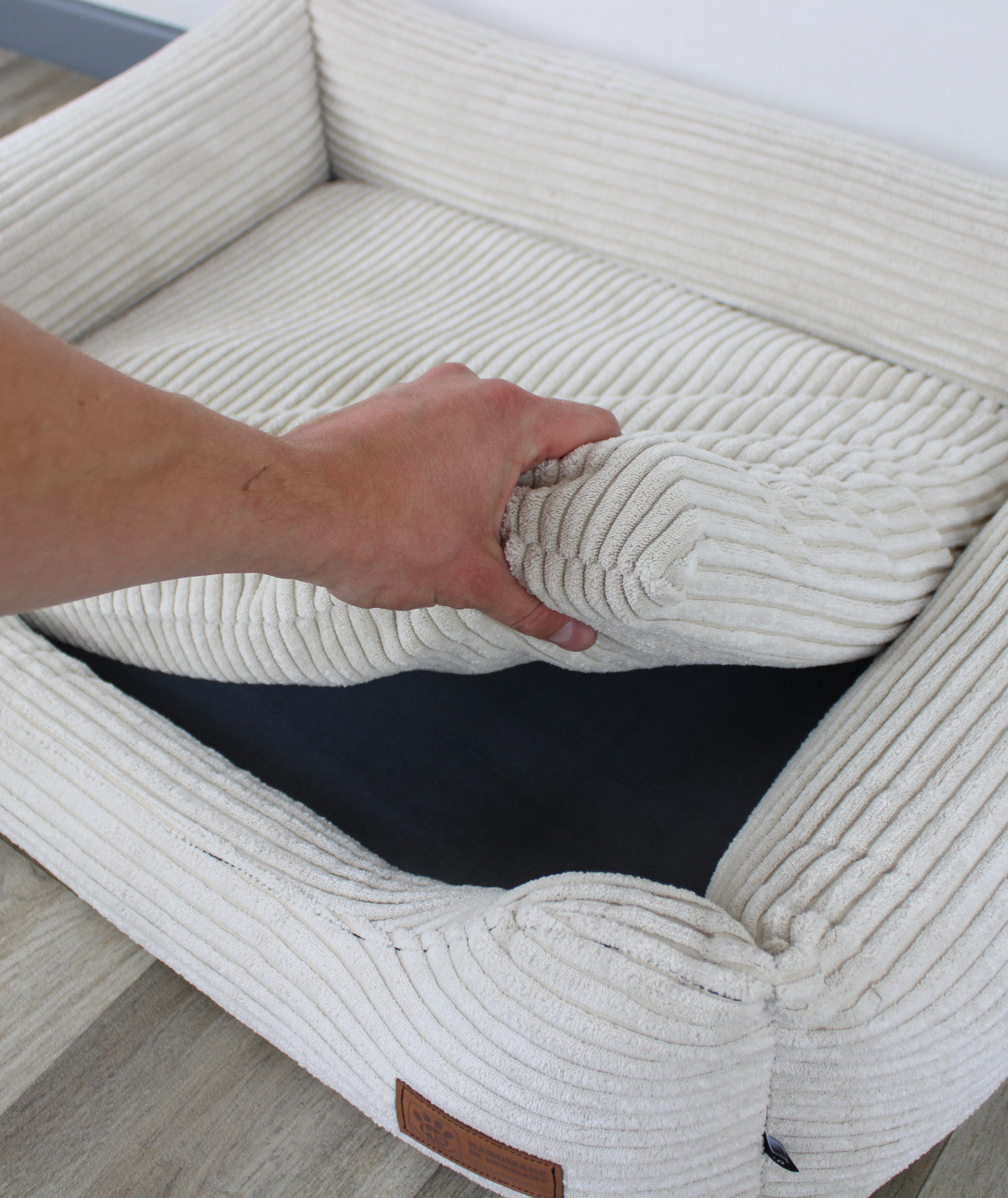 Dog bed cuddle bed deluxe cord with entry orthopedic