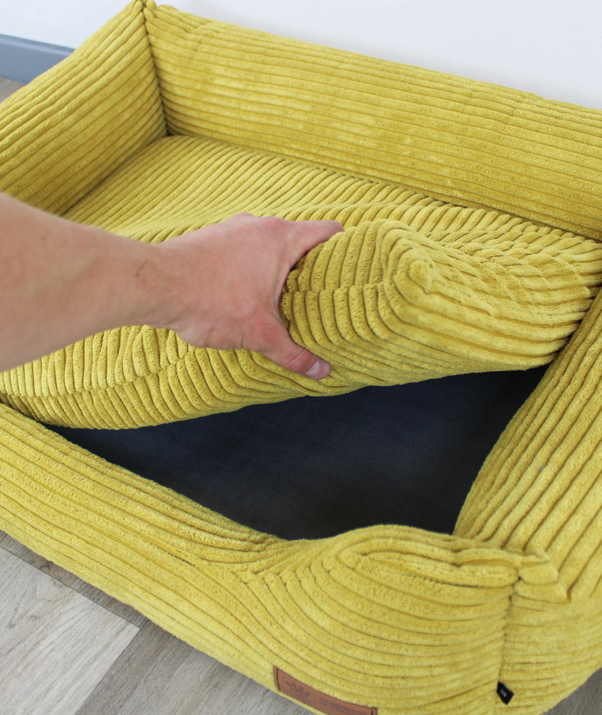 Dog bed cuddle bed deluxe cord with entry orthopedic