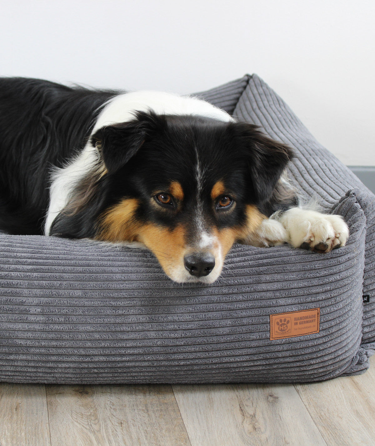 Hundebett Kuschelbett Deluxe Cord orthopädisch