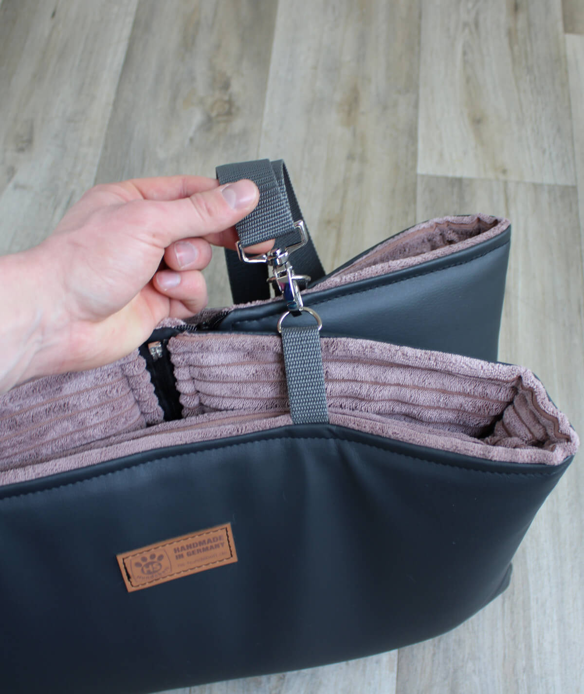 Elegante Outdoor-Tasche für unterwegs