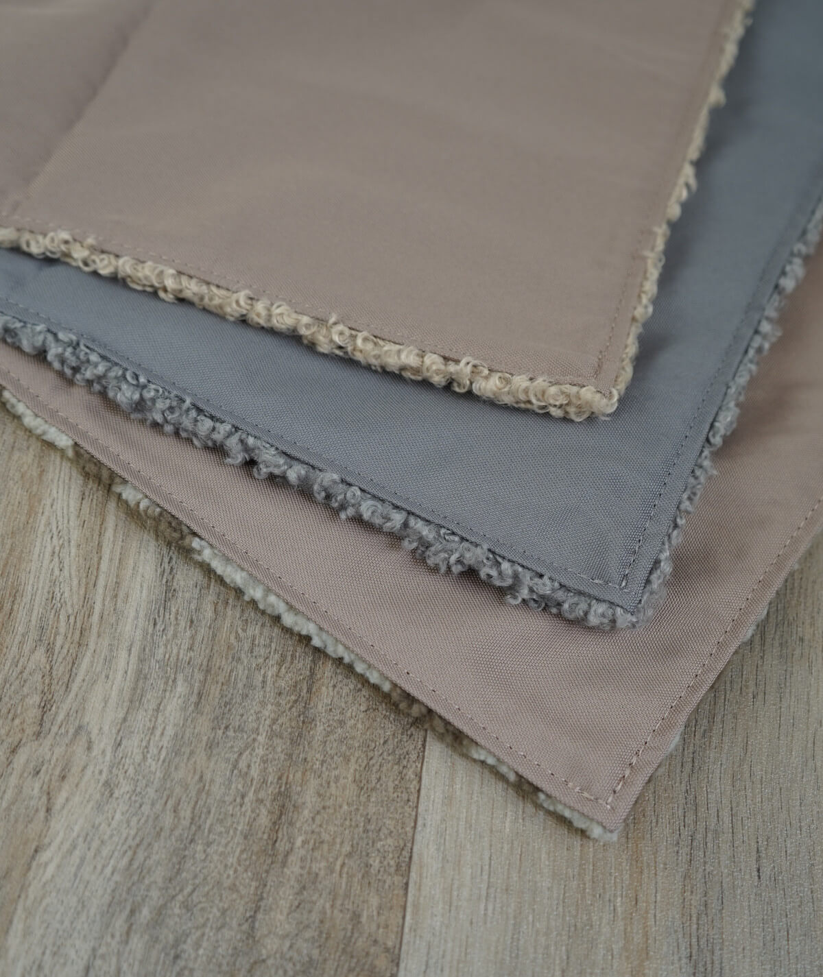 Couverture pour chien d'extérieur