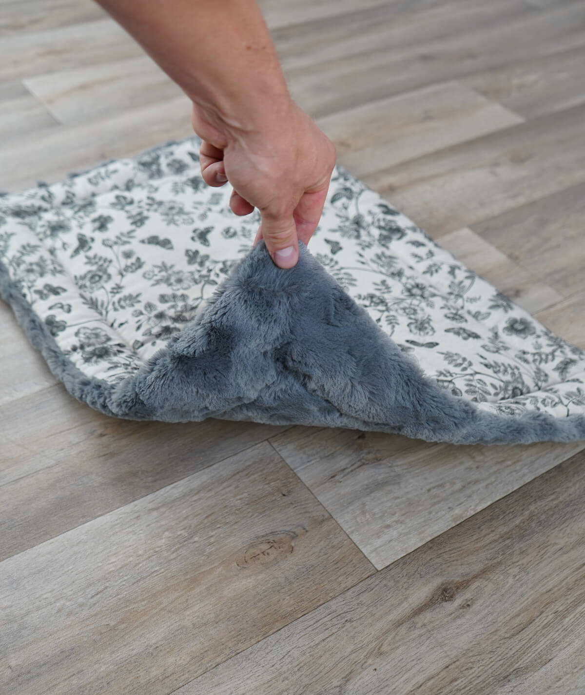 Cotton summer blanket with filling