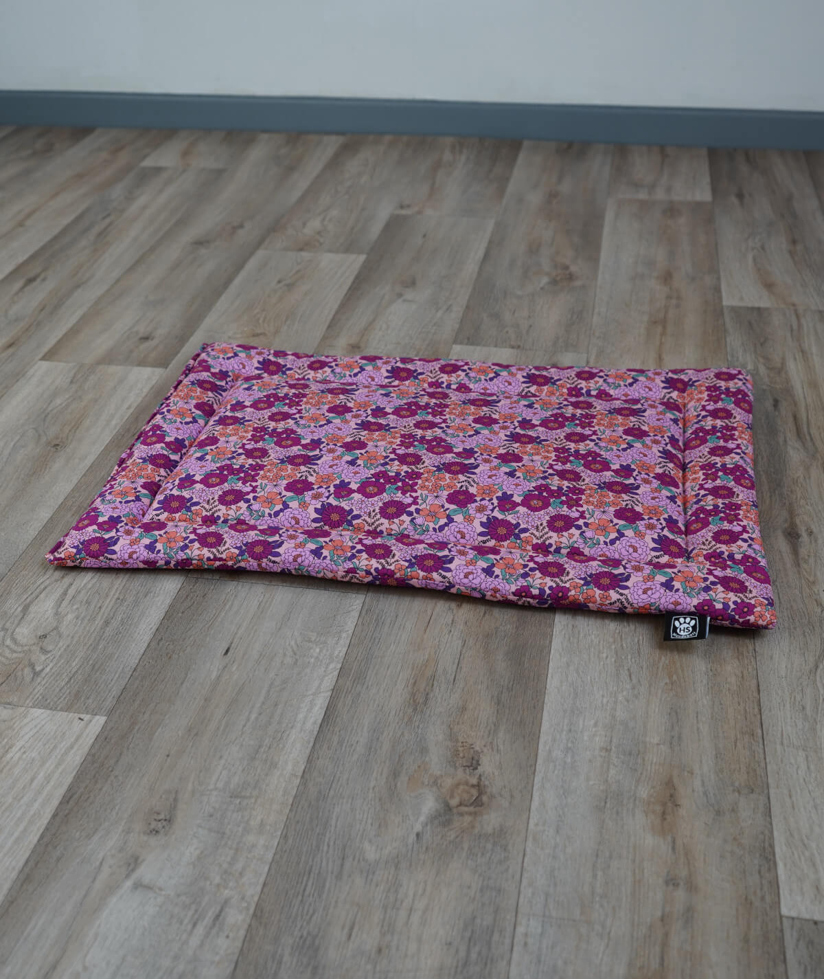 Cotton summer duvet with padding and anti-slip