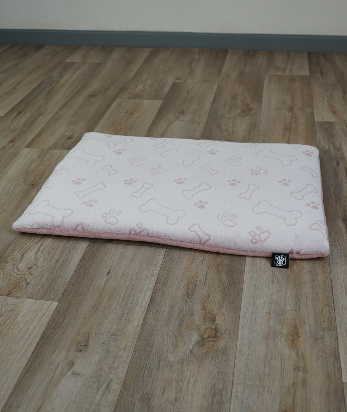 Hundedecke aus Motiv-Fleece mit Anti-Rutsch – weich, rutschfest & waschbar