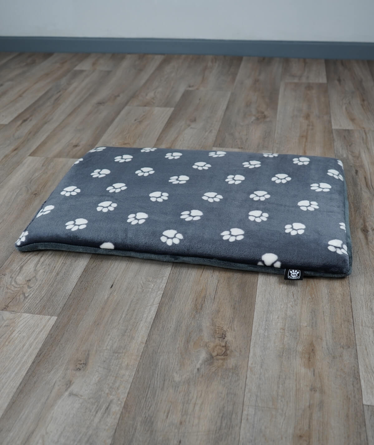 Hundedecke aus Motiv-Fleece mit Füllung – weich, gemütlich & waschbar