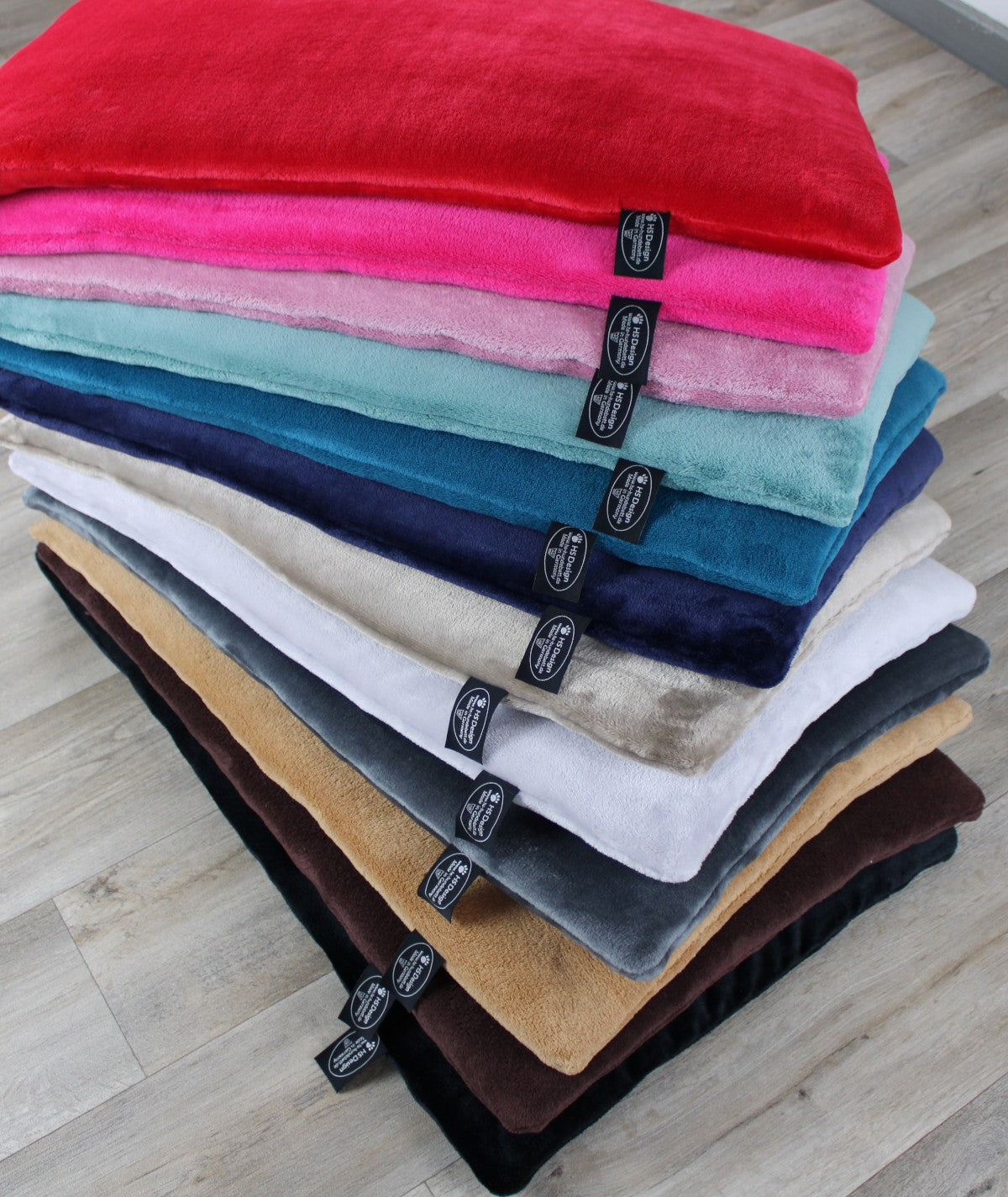 Einfarbige Decke mit Füllung