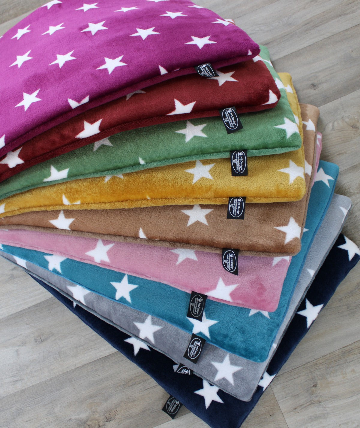 Sterne Microfleece Hundedecke mit Füllung