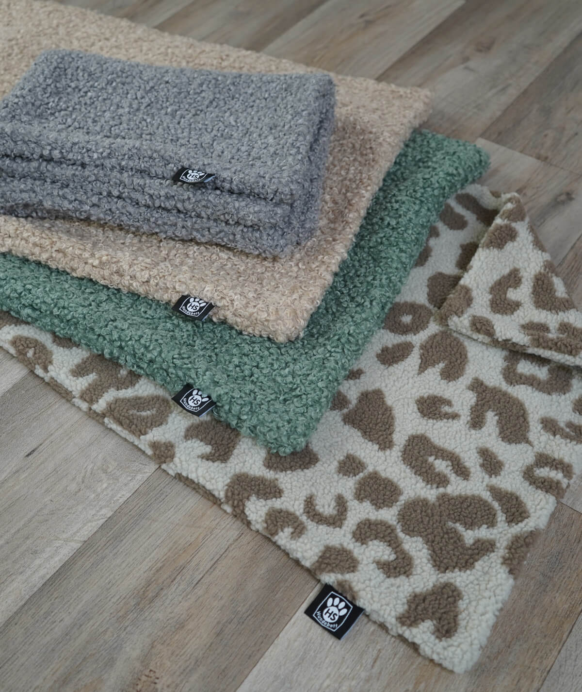 Dog blanket exclusive stripes without filling