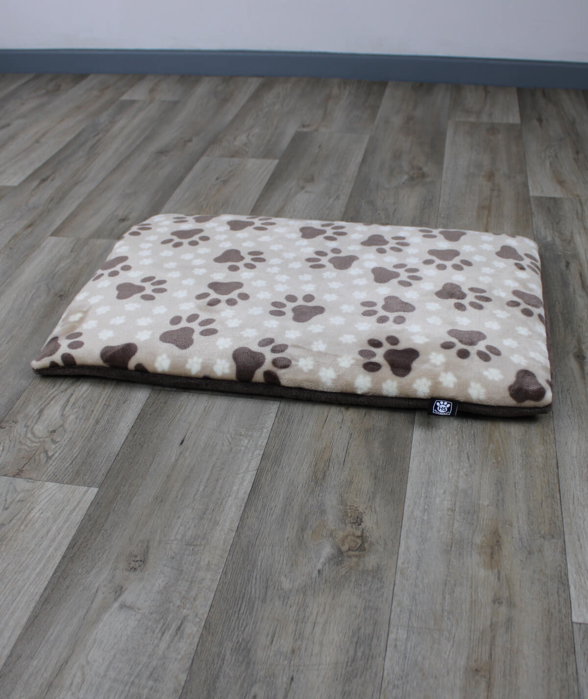 Hundedecke aus Motiv-Fleece mit Anti-Rutsch – weich, rutschfest & waschbar
